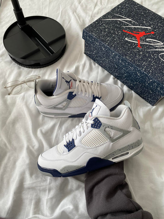 Jordan 4 "Midnight Navy"